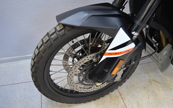 Gebrauchtmotorrad KTM 890 Adventure - Bild 9