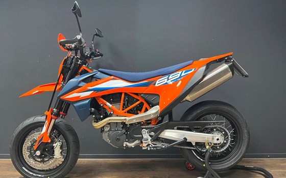 Gebrauchtmotorrad KTM 690 SMC R - Bild 3