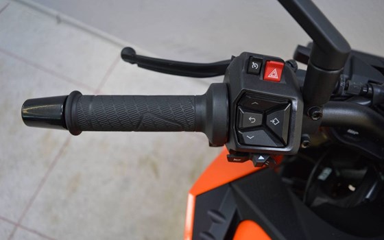 Gebrauchtmotorrad KTM 990 Duke - Bild 11