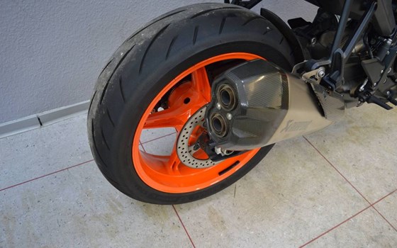 Gebrauchtmotorrad KTM 990 Duke - Bild 2