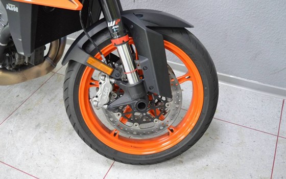 Gebrauchtmotorrad KTM 990 Duke - Bild 4