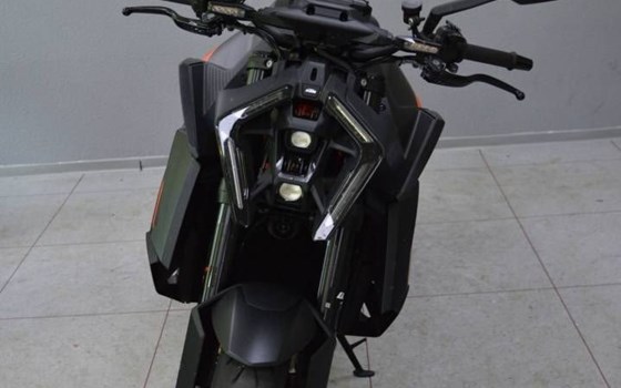 Gebrauchtmotorrad KTM 1390 Super Duke R EVO - Bild 5