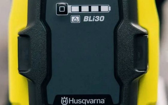 Gebrauchtmotorrad Husqvarna Nuda 900 - Bild 7