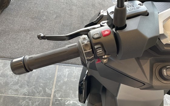 Gebrauchtmotorrad BMW C 400 X - Bild 6