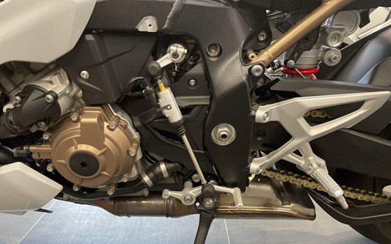 Gebrauchtmotorrad BMW S 1000 R - Bild 15