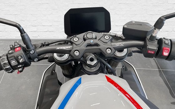 Gebrauchtmotorrad BMW S 1000 R - Bild 6