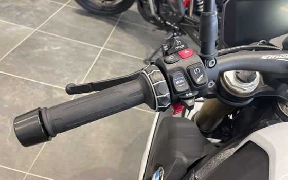 Gebrauchtmotorrad BMW S 1000 R - Bild 7
