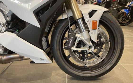 Gebrauchtmotorrad BMW S 1000 R - Bild 8