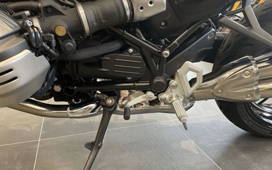 Gebrauchtmotorrad BMW R 12 nineT - Bild 14
