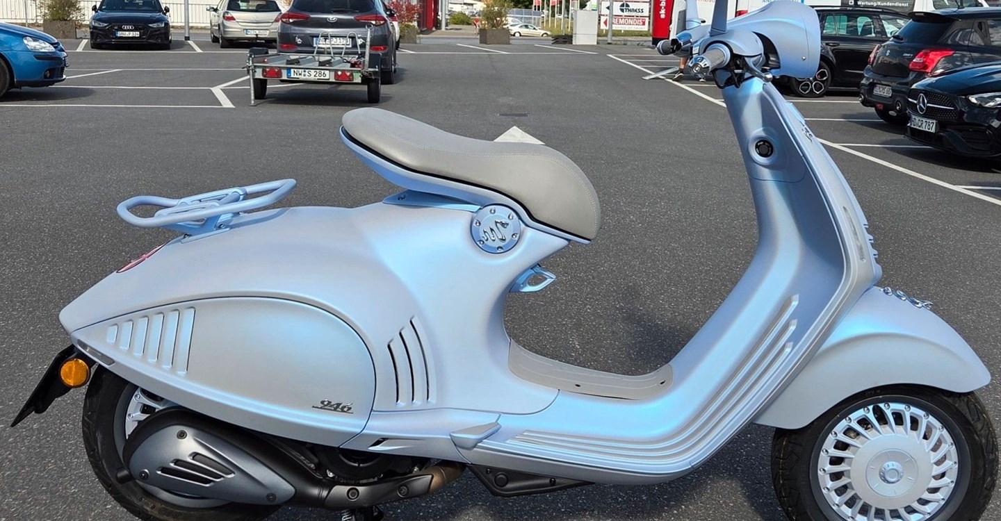 Angebot Vespa 946 Snake