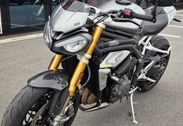 Gebrauchte Triumph Speed Triple 1200 RS