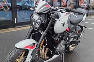 Angebot Triumph Trident 800
