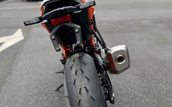 Neufahrzeug KTM 990 Duke R - Bild 3