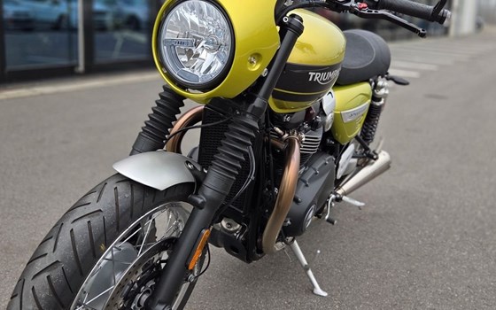 Gebrauchtmotorrad Triumph Speed Twin 1200 - Bild 2
