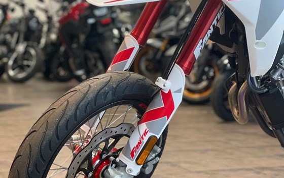 Neufahrzeug Fantic XMF 125 Competition - Bild 11