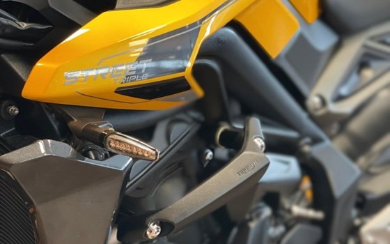 Gebrauchtmotorrad Triumph Street Triple 765 RS - Bild 13