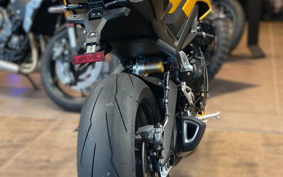 Gebrauchtmotorrad Triumph Street Triple 765 RS - Bild 5