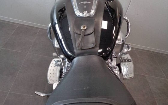 Gebrauchtmotorrad Suzuki Intruder C1800R - Bild 6