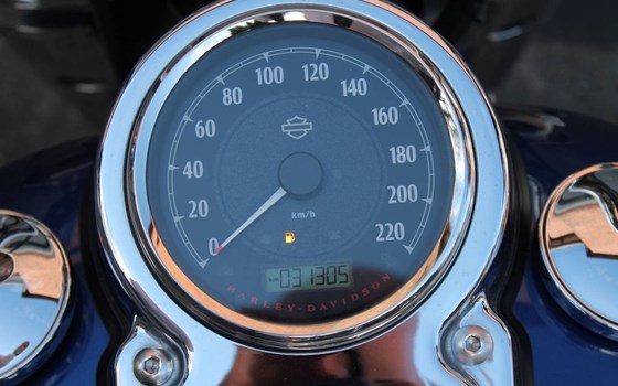 Gebrauchtmotorrad Harley-Davidson Dyna Switchback  FLD - Bild 7