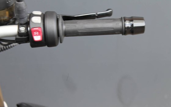 Gebrauchtmotorrad BMW F 800 R - Bild 6