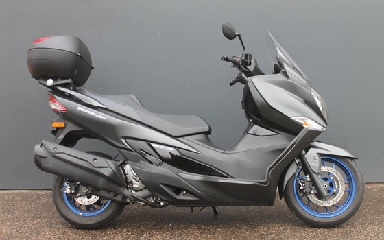 Gebrauchtmotorrad Suzuki Burgman 400 - Bild 1