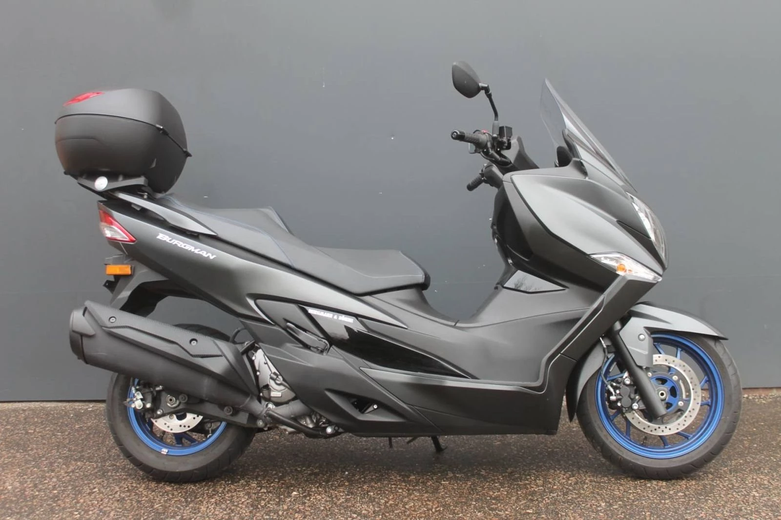 Suzuki Burgman 400