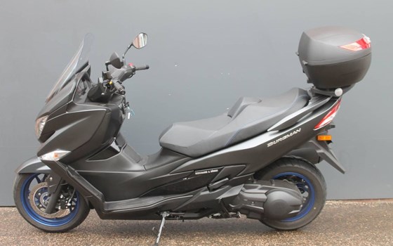 Gebrauchtmotorrad Suzuki Burgman 400 - Bild 3