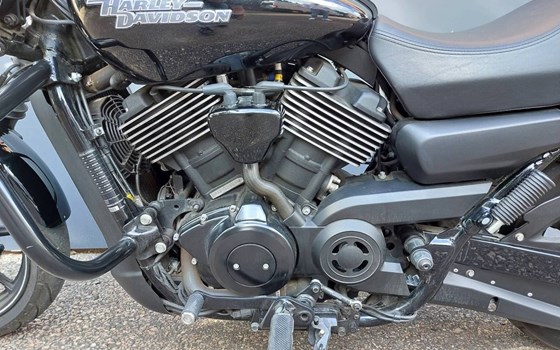 Gebrauchtmotorrad Harley-Davidson Street 750 - Bild 6