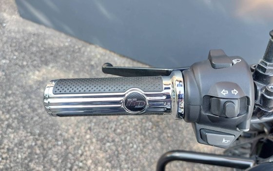 Gebrauchtmotorrad Harley-Davidson Street 750 - Bild 7