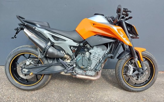 Gebrauchtmotorrad KTM 790 Duke - Bild 1