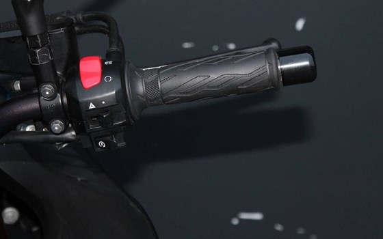 Gebrauchtmotorrad Suzuki GSX-S1000F - Bild 8