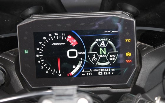 Gebrauchtmotorrad Suzuki GSX-S1000GT - Bild 8