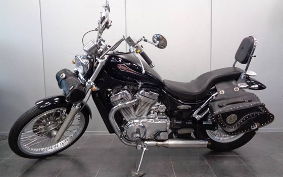 Gebrauchtmotorrad Suzuki VS 600 GL - Bild 11