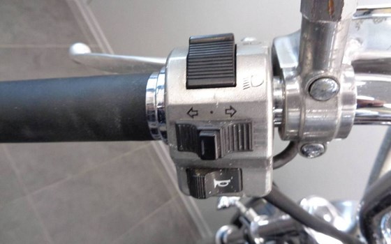 Gebrauchtmotorrad Suzuki VS 600 GL - Bild 3