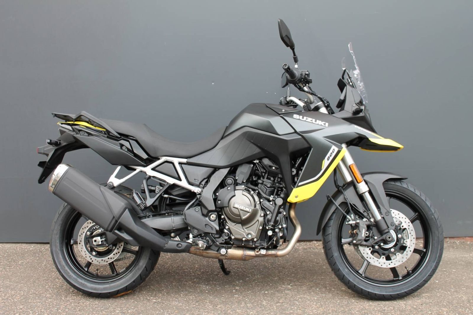 Suzuki V-Strom 800