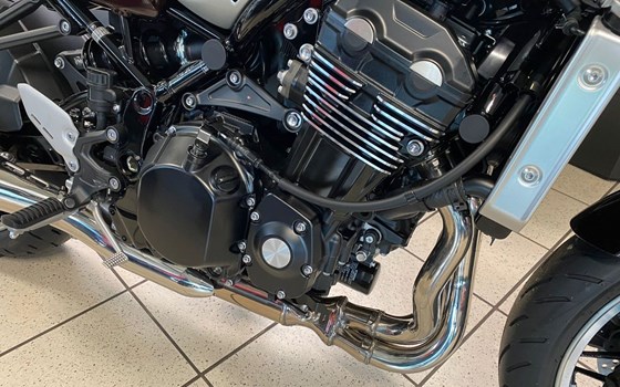 Neufahrzeug Kawasaki Z900 RS - Bild 17