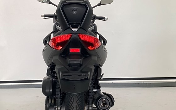 Gebrauchtmotorrad Yamaha X-Max 250 - Bild 8