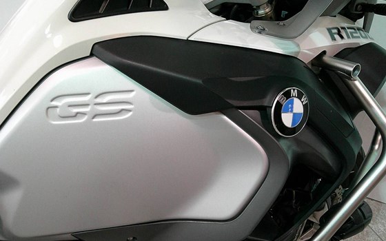 Gebrauchtmotorrad BMW R 1200 GS Adventure - Bild 14