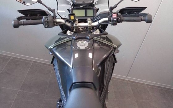 Gebrauchtmotorrad Yamaha Tracer 900 - Bild 3