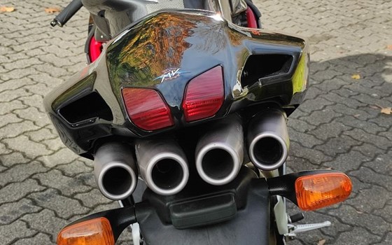 Gebrauchtmotorrad MV Agusta F4 750 Senna - Bild 4