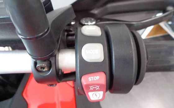 Gebrauchtmotorrad BMW S 1000 XR - Bild 4