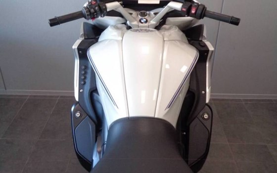 Gebrauchtmotorrad BMW K 1600 GT - Bild 3