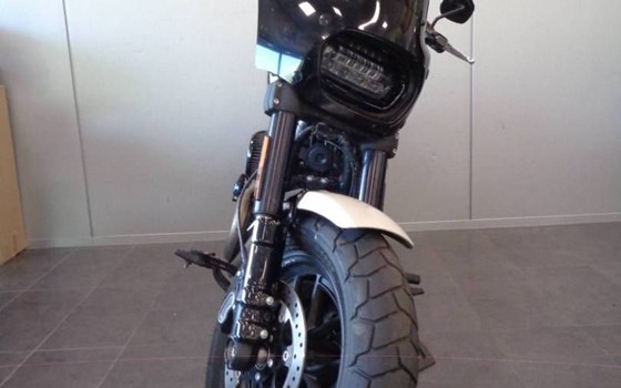 Gebrauchtmotorrad Harley-Davidson Softail Fat Bob 114 FXFBS - Bild 8