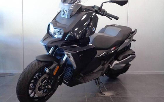 Gebrauchtmotorrad BMW C 400 X - Bild 9