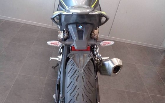 Gebrauchtmotorrad BMW S 1000 R - Bild 2