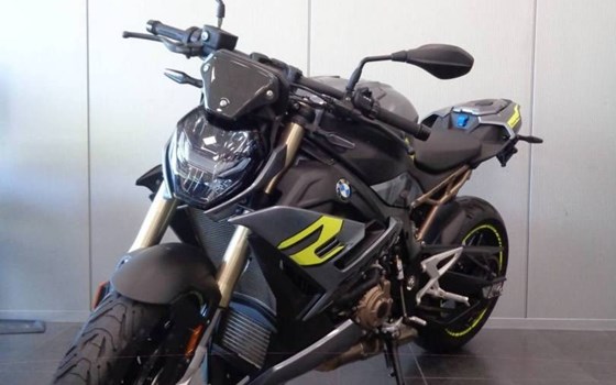 Gebrauchtmotorrad BMW S 1000 R - Bild 9