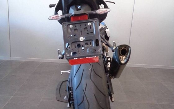 Gebrauchtmotorrad BMW S 1000 R - Bild 5