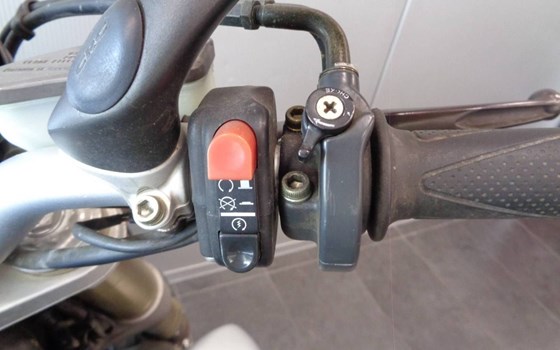 Gebrauchtmotorrad MV Agusta Brutale 750 S - Bild 4