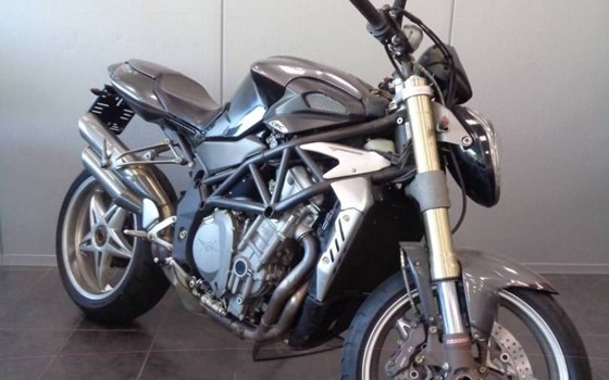 Gebrauchtmotorrad MV Agusta Brutale 750 S - Bild 6