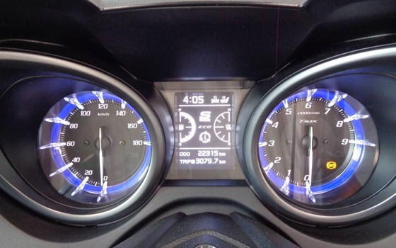 Gebrauchtmotorrad Yamaha TMAX Tech MAX - Bild 2